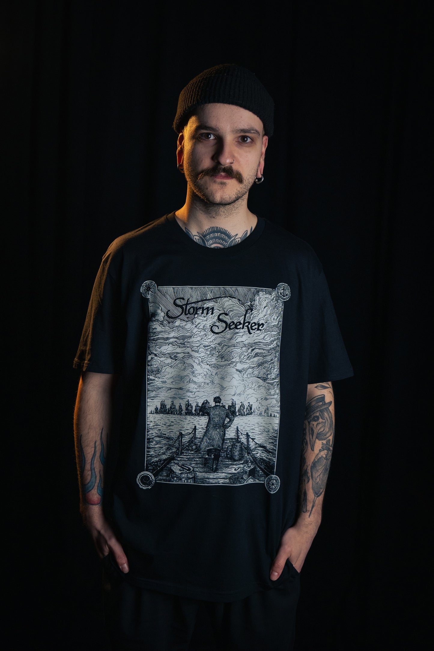 Storm Seeker - T-Shirt „Wanderer“ Unisex